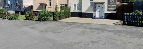 Free Parking with discreet Side Entrance